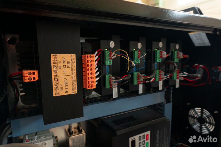 Фрезерно-гравировальный станок с чпу Shark 6012