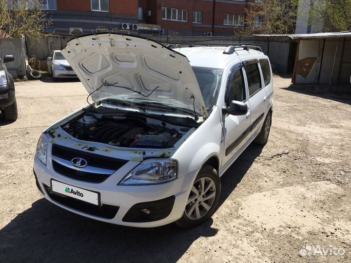 LADA Largus 1.6 МТ, 2017, битый, 122 000 км