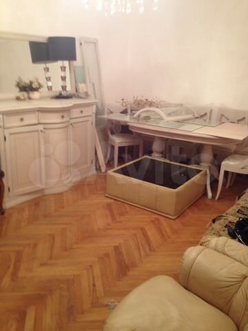 Дом 340 м² на участке 5 сот.