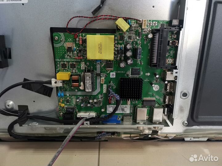 Телевизор Prestigio ptv40ss04y (По запчастям)