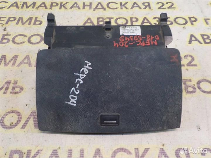 Дисплей информационный Mercedes Benz C-Class (W20