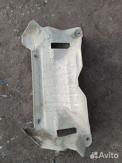 Тепловой экран Шевроле Круз