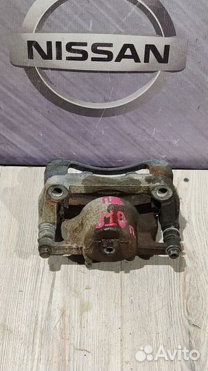 Суппорт тормозной перед Nissan qashqai J10 Прав