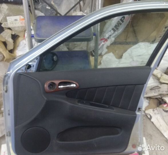 Дверь передняя правая Alfa Romeo 156 (1997-2005)