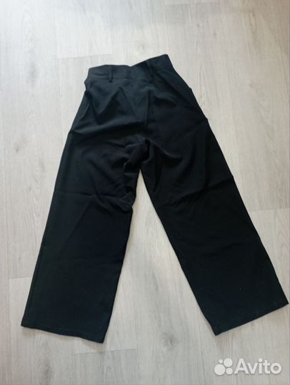 Брюки черные широкие