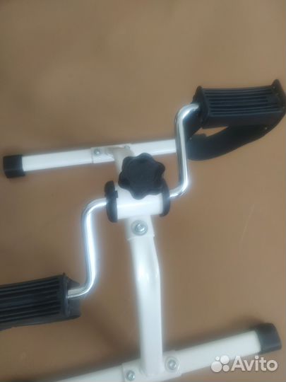 Тренажер велосипед