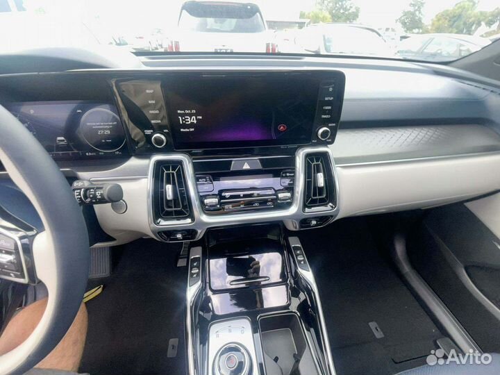 Kia Sorento 1.6 AT, 2023, 27 км