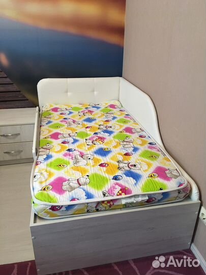 Кровать детская