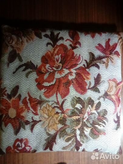 Декоративные подушки новые