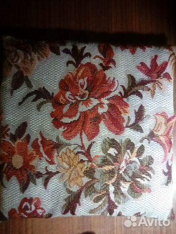 Декоративные подушки новые