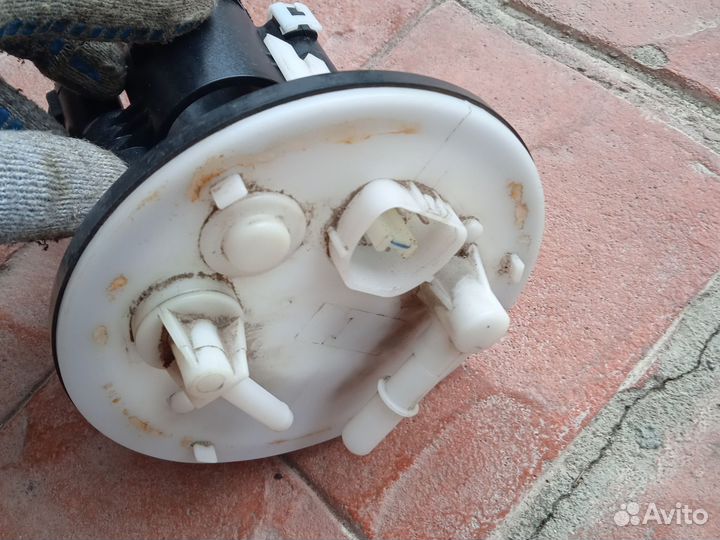 Бензонасос Лансер 9