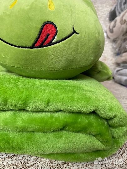 Подушка-Игрушка+плед внутри игрушки