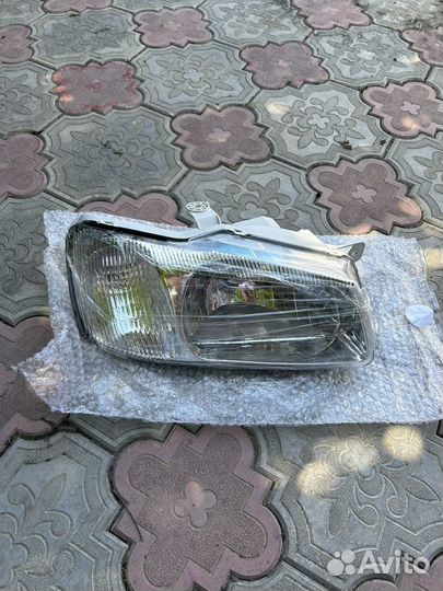 Фара на hyundai accent