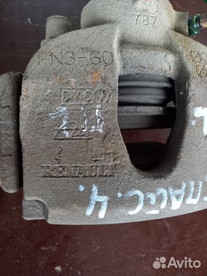 Суппорт передний Renault Espace 4, левый правый