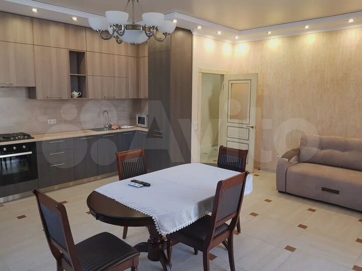 2-к. квартира, 80 м², 5/12 эт.