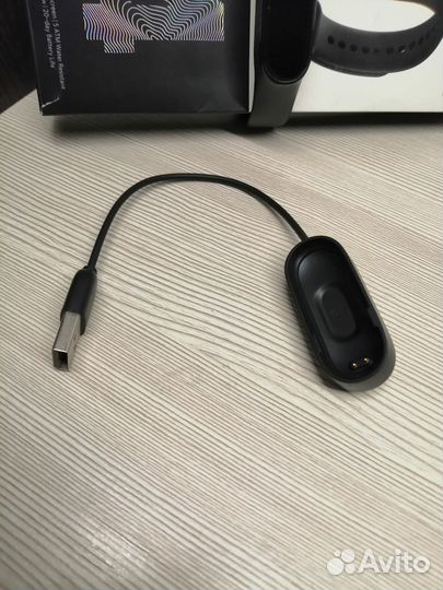 Часы Mi SMART Band 4