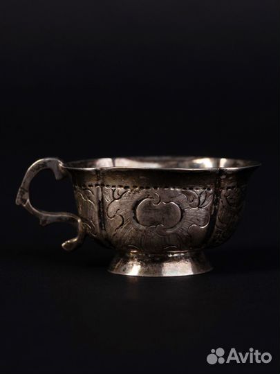 Русская серебряная чарка-стопка для водки 18 век