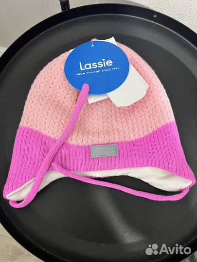 Шапки lassie 46 новое