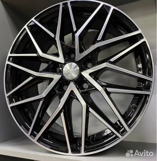 Диск литой R17 5X114,3 d67,1 7J et45 Скад азимут а