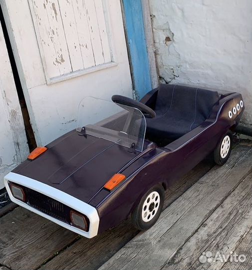 Педальная машинка СССР Радуга