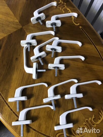 Ручки оконные