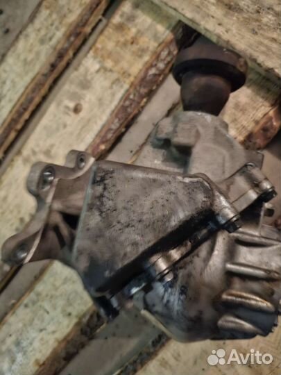 Раздатка редуктор угловой Volvo B5244T3 2.4