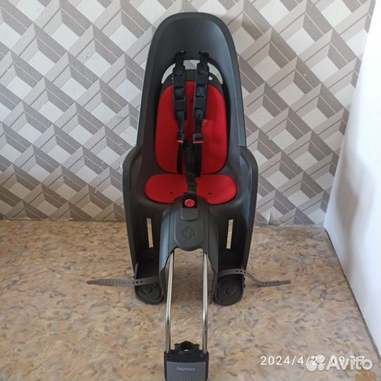 Детское велокресло hamax zenith