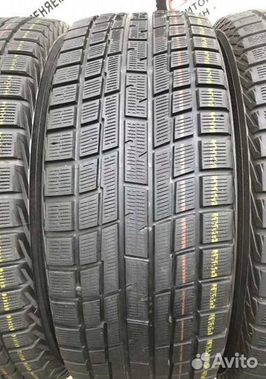 Yokohama Ice Guard IG50 215/55 R17