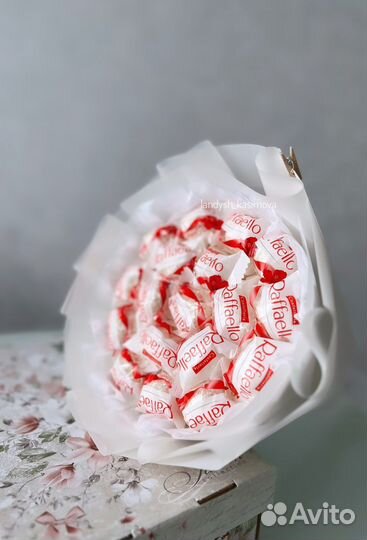 Съедобные букеты из рафаэлло, маршмеллоу