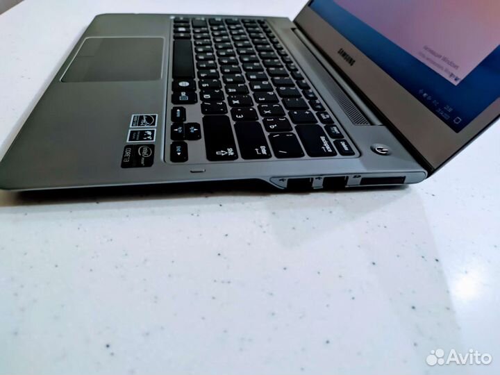 Samsung np530u3c 13.3