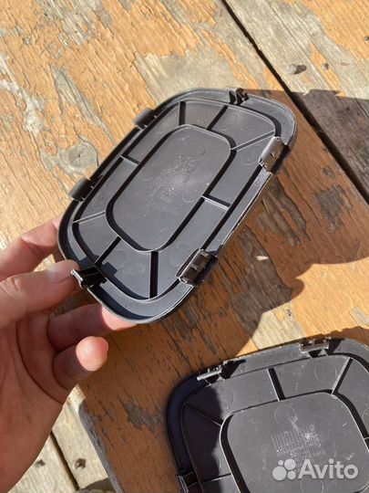 Заглушки обшивки двери багажника Santa Fe 2