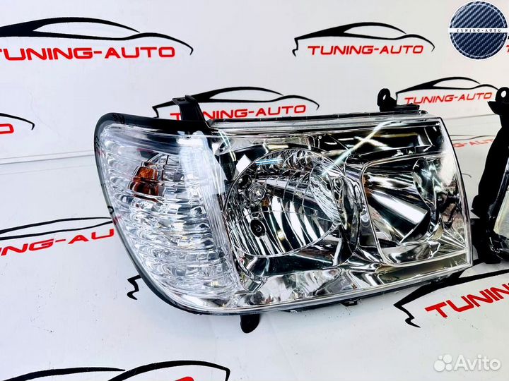Фары Toyota Land cruiser 100 Стиль 07г