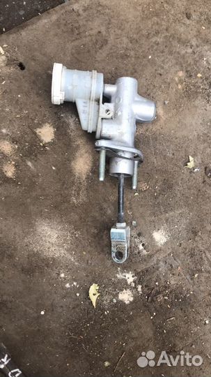 Цилиндр сцепления главный для Mitsubishi L200 (KB)