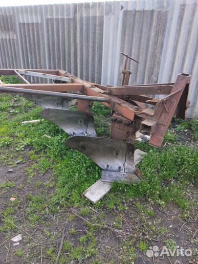 3 х корпусной плуг на мтз