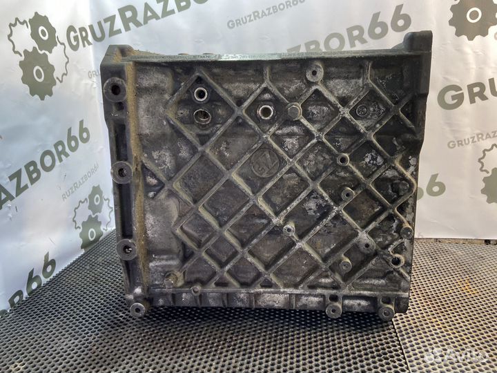 Картер коробки передач средняя часть ZF 16S151/181