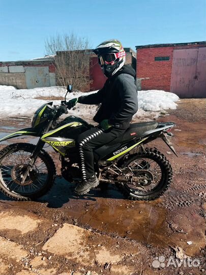 Эндуро Motoland enduro LT 250