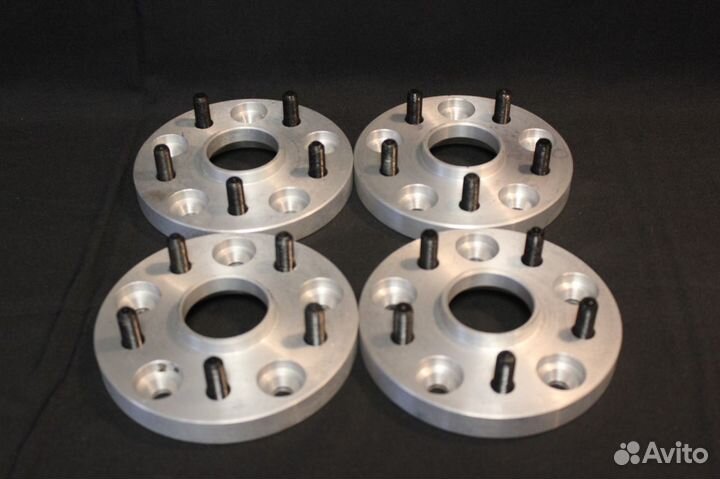 Проставки переход с 5*120 на 5*114,3 (20 мм)