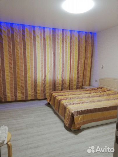 Шторы и покрывало