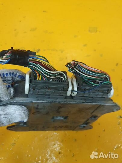 Блок управления двс двигателя 2.0 LF-DE lfde mazda