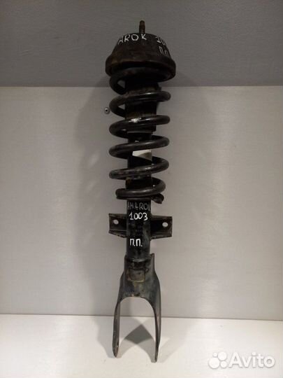 Амортизатор В сборе передний правый Volkswagen