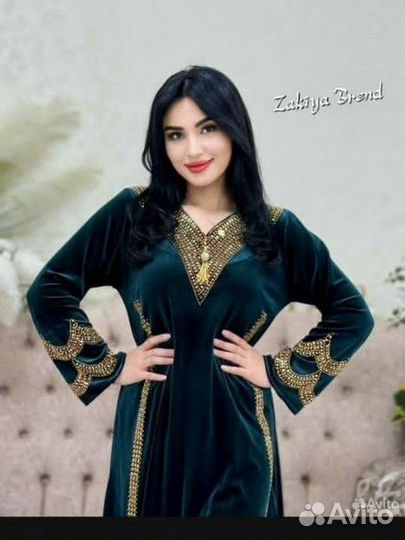 Платья на доставку