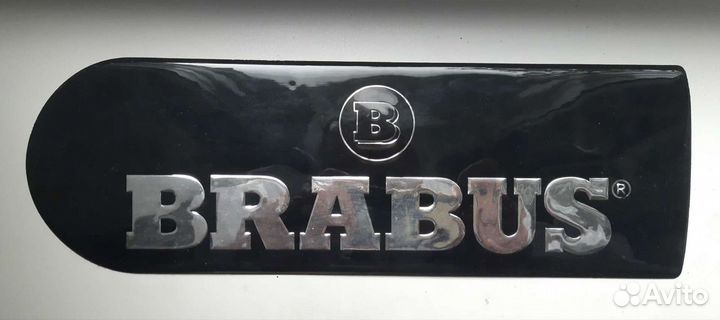Эмблема brabus на запаску на Mercedes G-class w463