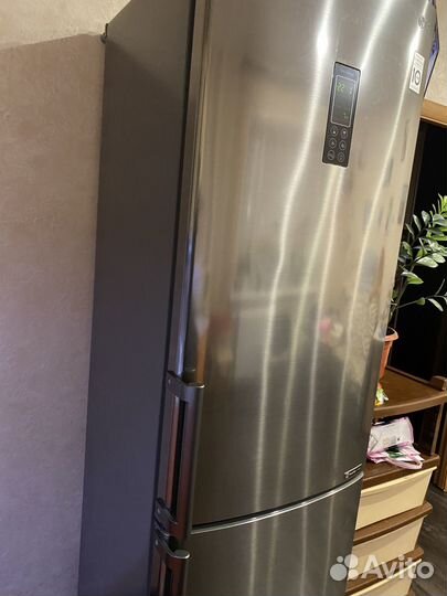 Холодильник бу LG