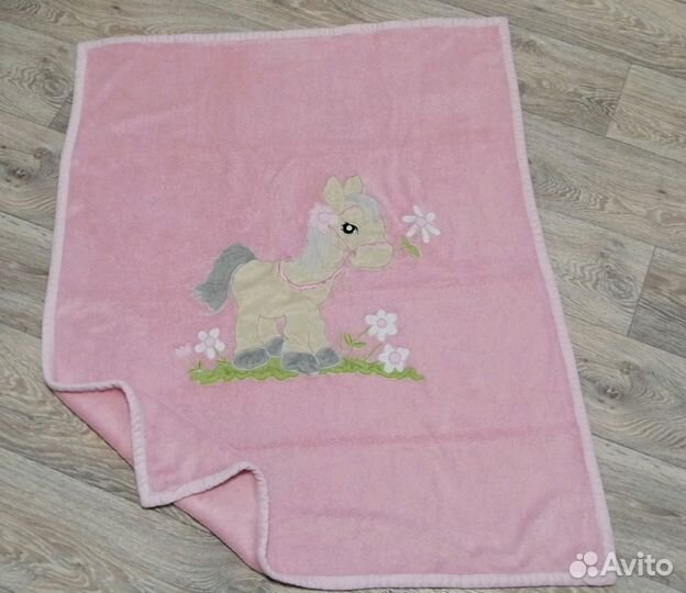 Плед, пелёнки