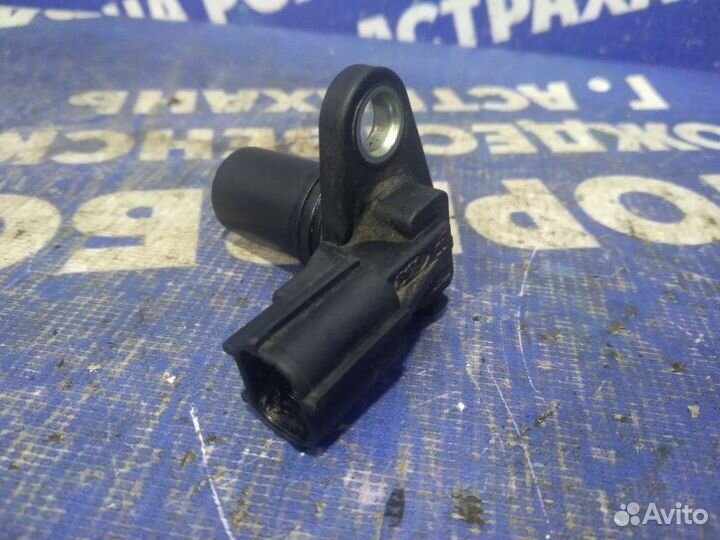 Датчик положения распредвала Mazda 6 Gg LF 2005