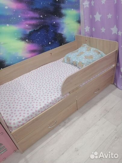Детская кроватка