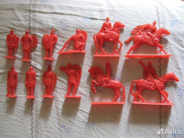 Оловянные солдатики СССР, и др., машинки