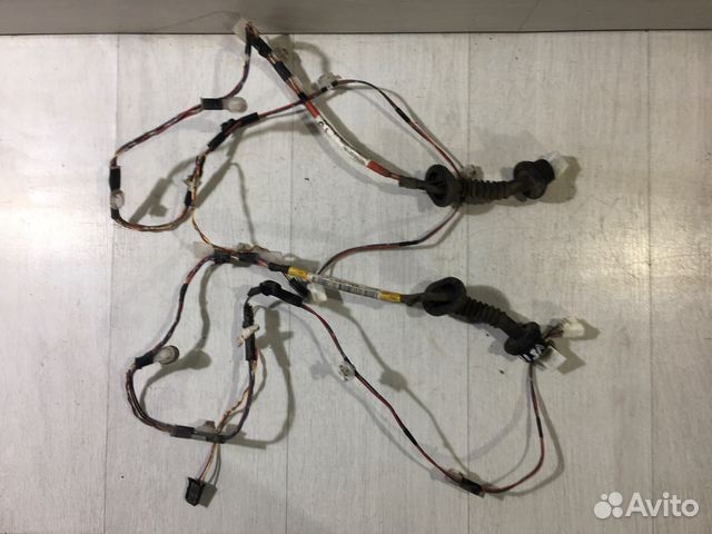 Проводка задней двери toyota corolla 120 1.6 мт хе