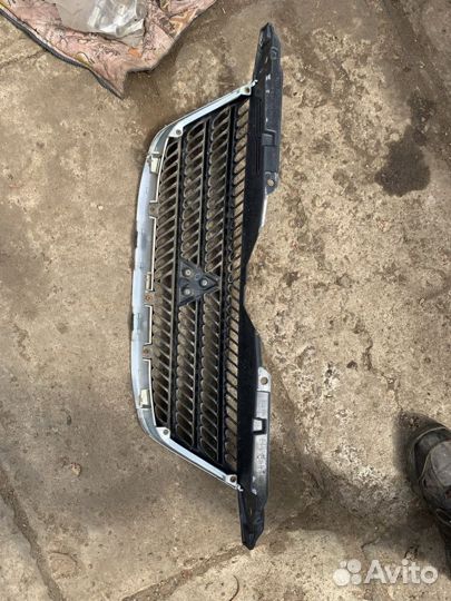 Решетка радиатора mitsubishi airtrek