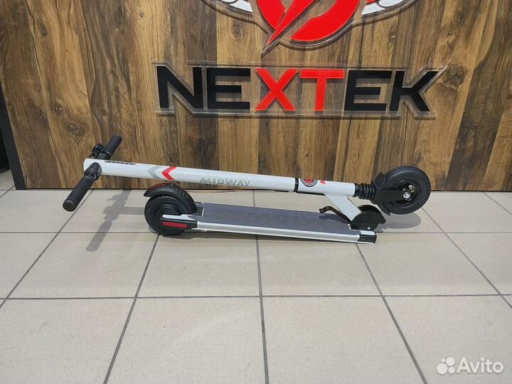 Электросамокат Midway Mini белый